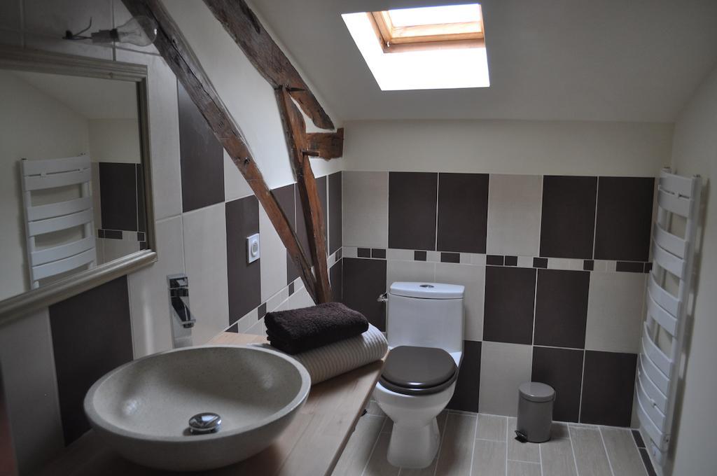 Chambres D'Hotes La Grange Au Bois Champagne-et-Fontaine Экстерьер фото